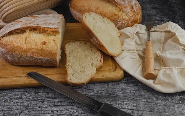 Comment l'économie locale influence votre stratégie e-commerce