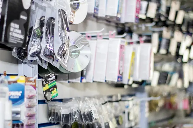 Comment l'Économie Locale Influence le E-commerce